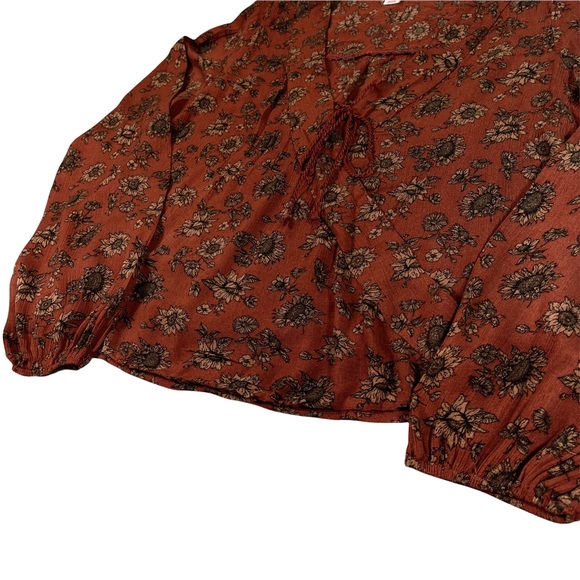 Mossimo size large rust/burnt orange floral Vneck long sleeve silky shirt - Picture 4 of 11